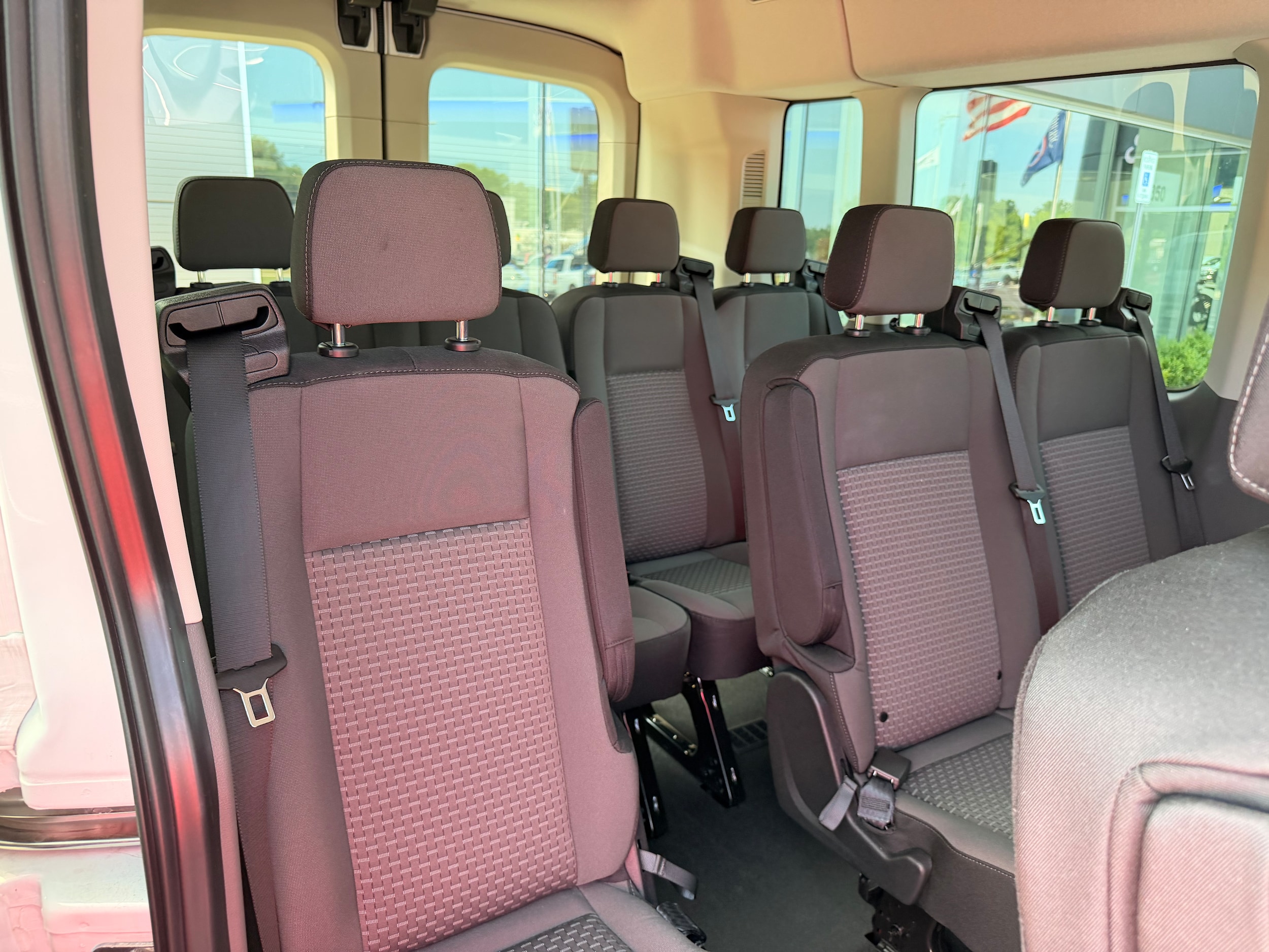 2025 Ford Transit Passenger Van XLT - Photo 10