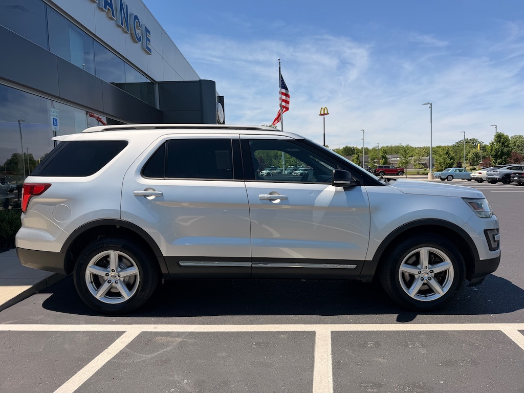 Used 2016 Ford Explorer XLT SUV