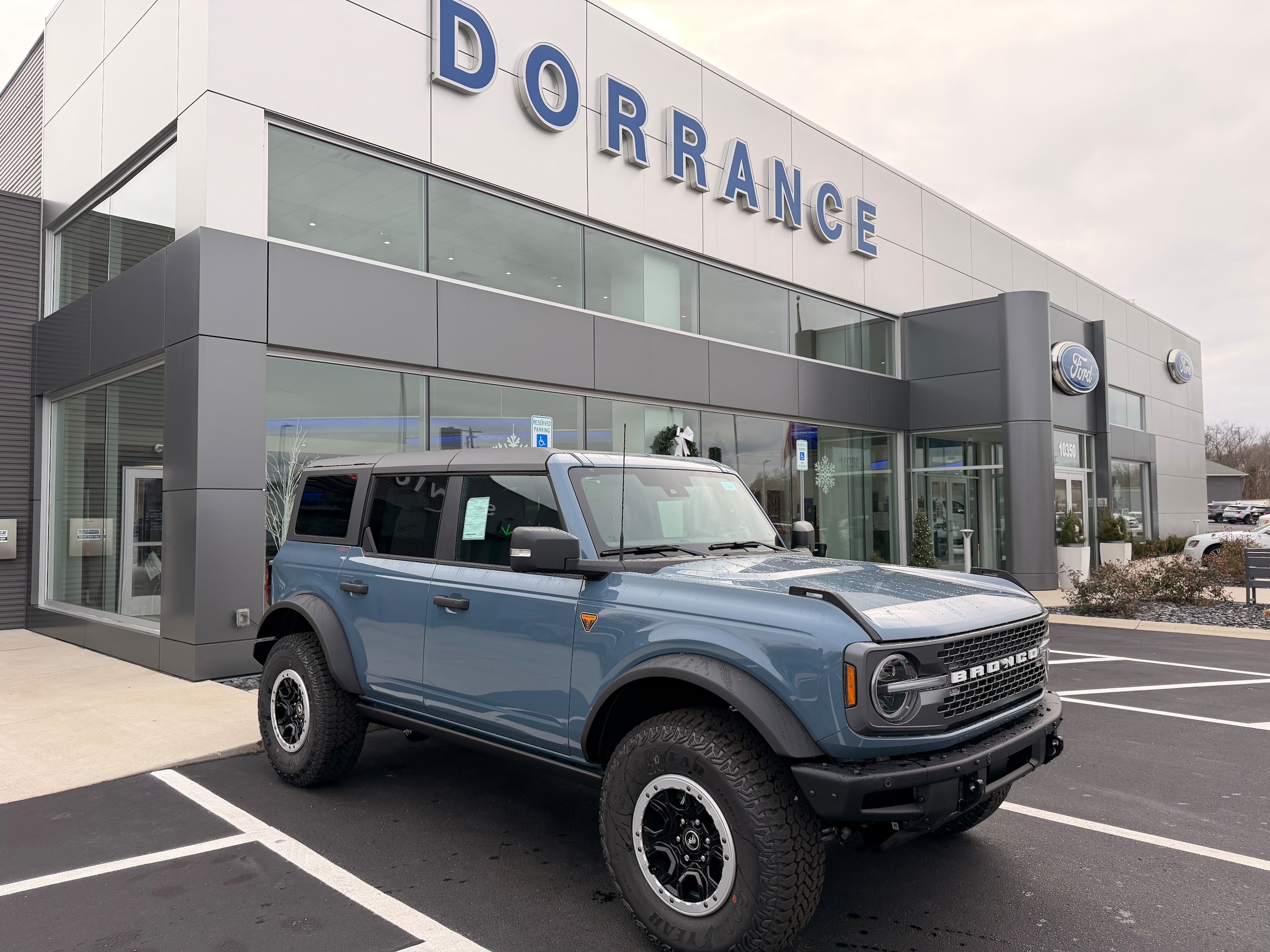2025 Ford Bronco SUV 