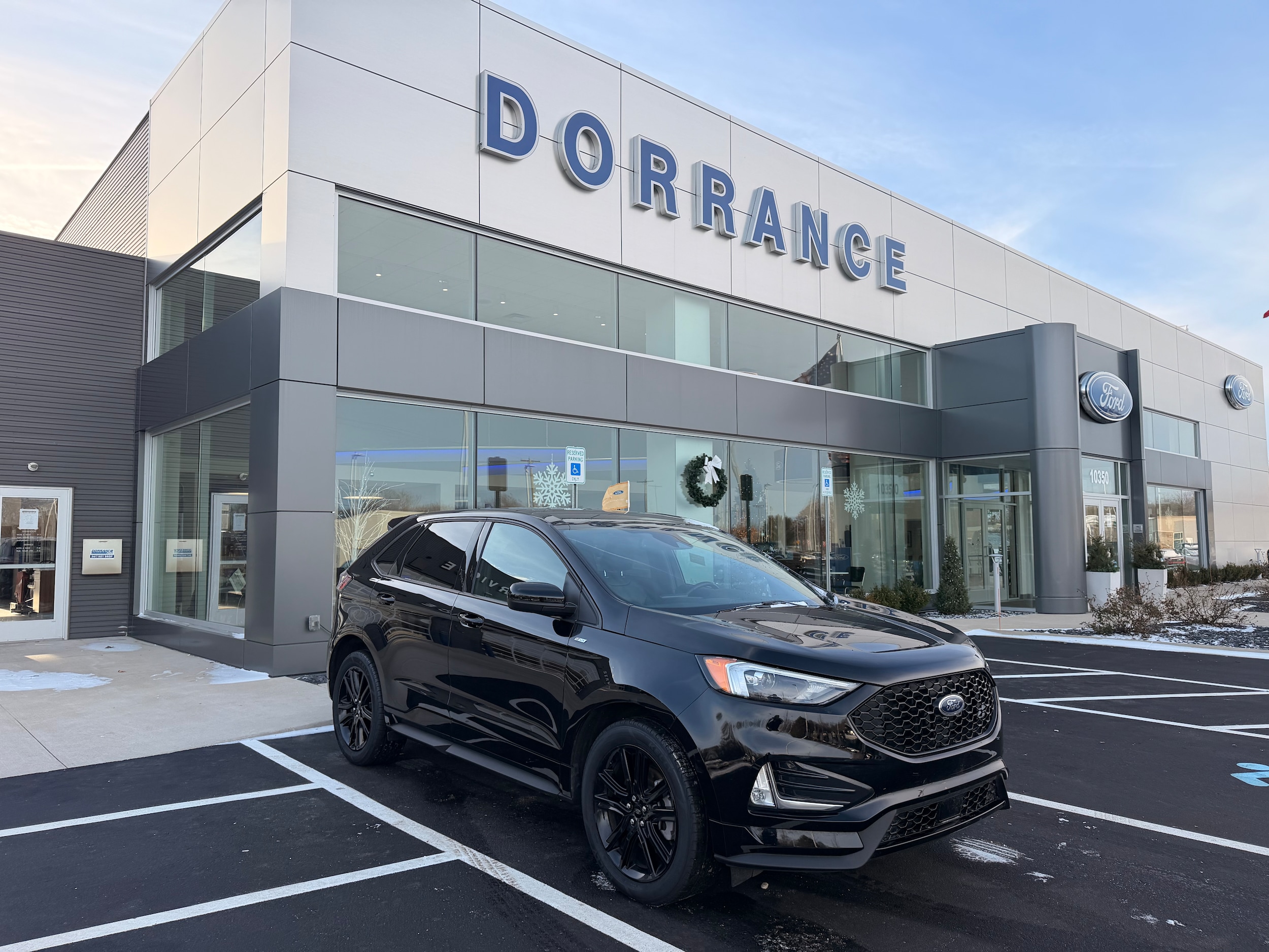 2024 Ford Edge ST-Line's photo