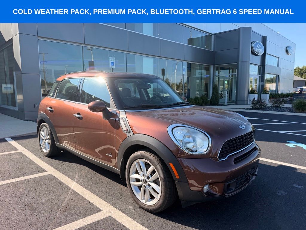 Used 2014 MINI Countryman Countryman S with VIN WMWZC5C53EWM17195 for sale in Galesburg, MI