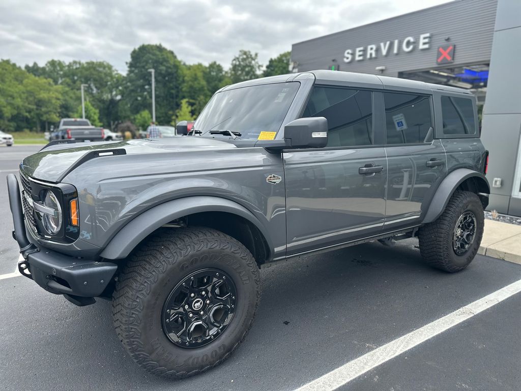 2024 Ford Bronco Wildtrak 4x4's photo