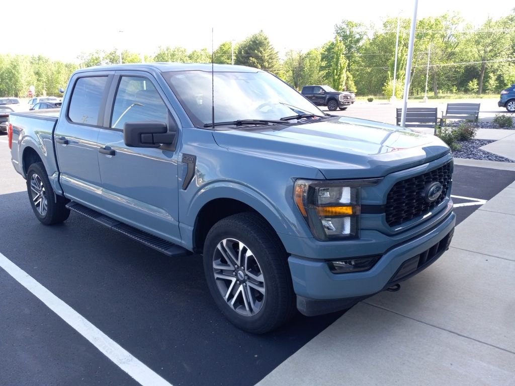 2023 Ford F-150 XL 4x4 SuperCrew 5-1/2 Box's photo