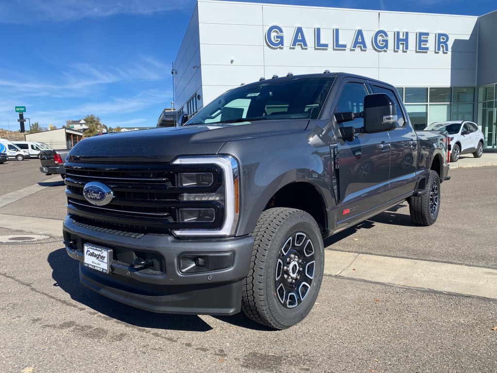 2026 Ford F-350 Super Duty Platinum - Photo 19