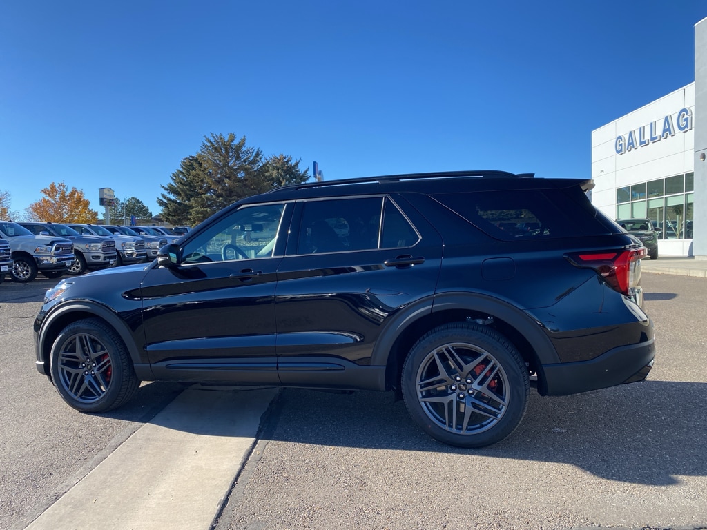 2026 Ford Explorer ST - Photo 26