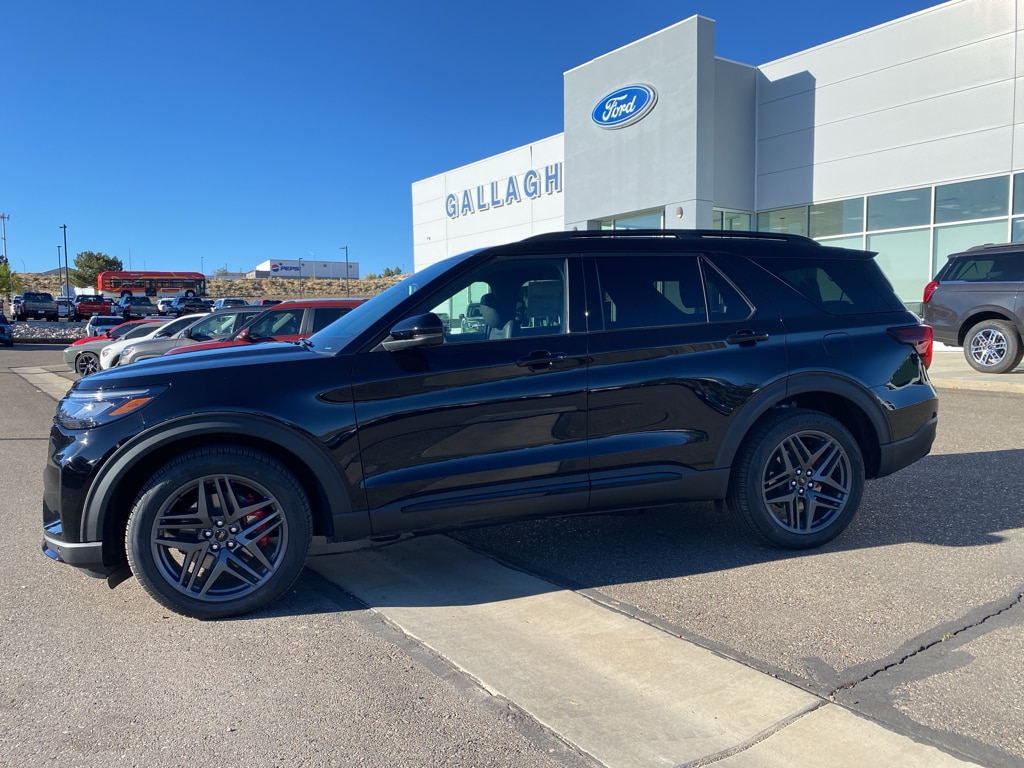 2026 Ford Explorer ST - Photo 27