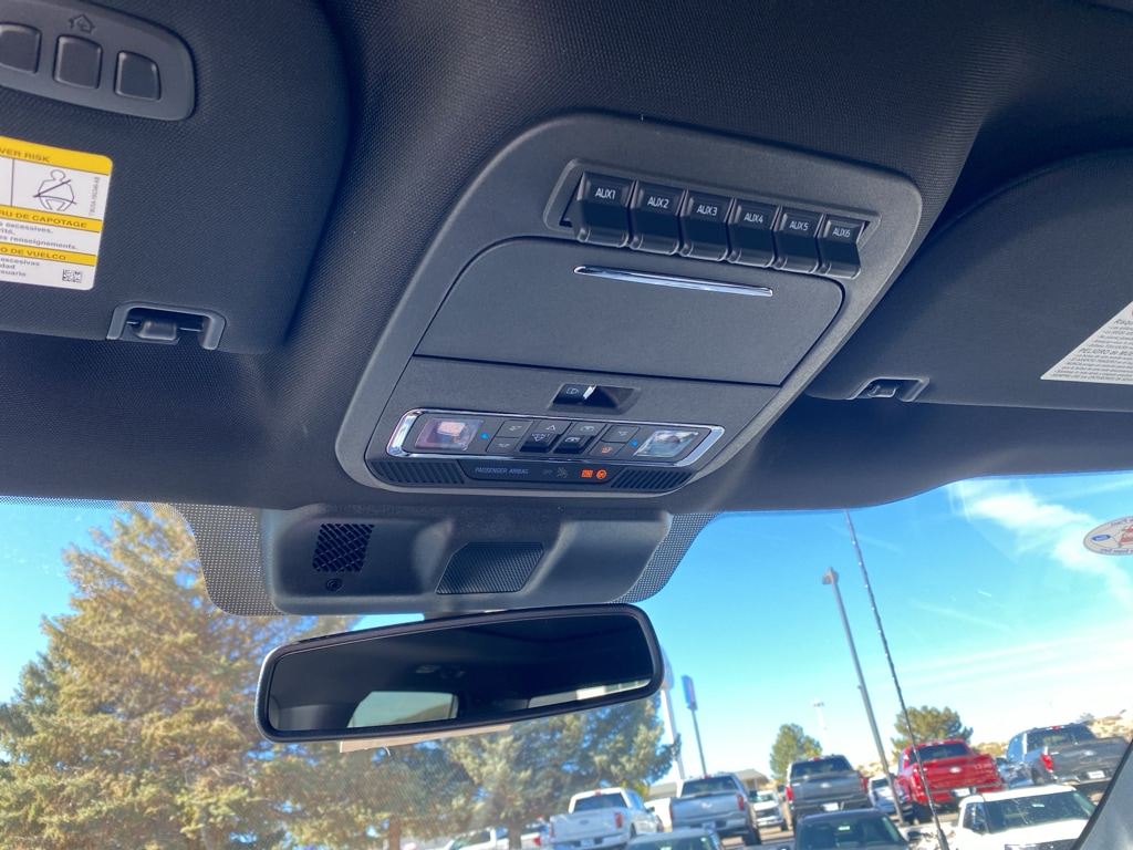 2026 Ford F-350 Super Duty Platinum - Photo 14