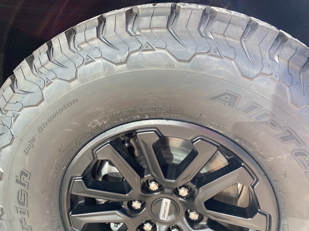 2025 Ford F-150 Raptor photo 3