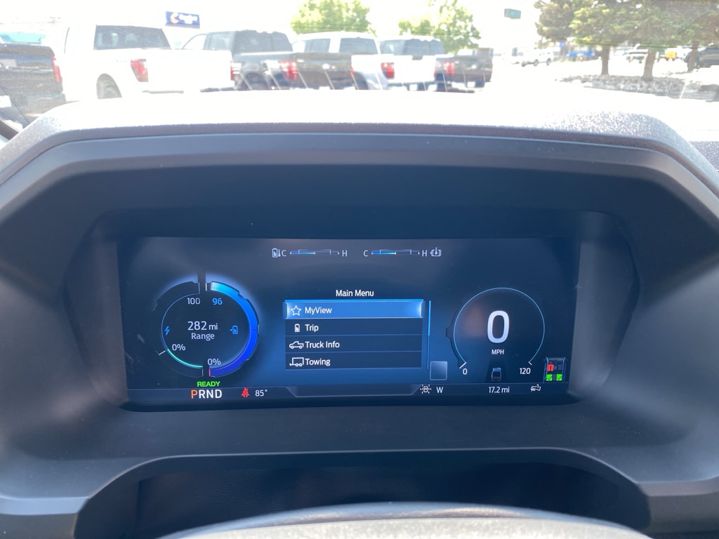 2025 Ford F-150 Lightning Flash - Photo 8