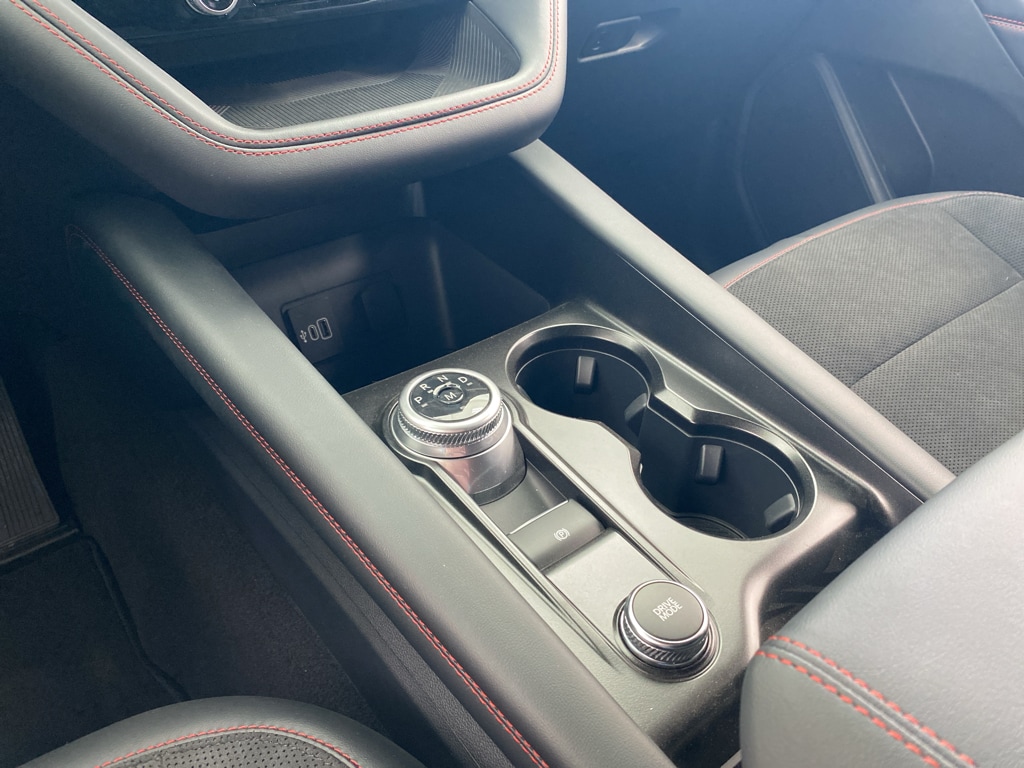 2026 Ford Explorer ST - Photo 9