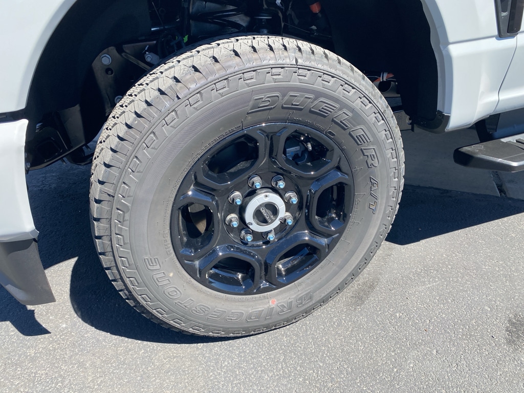 New 2026 Ford Super Duty F-350® XL Truck Crew Cab