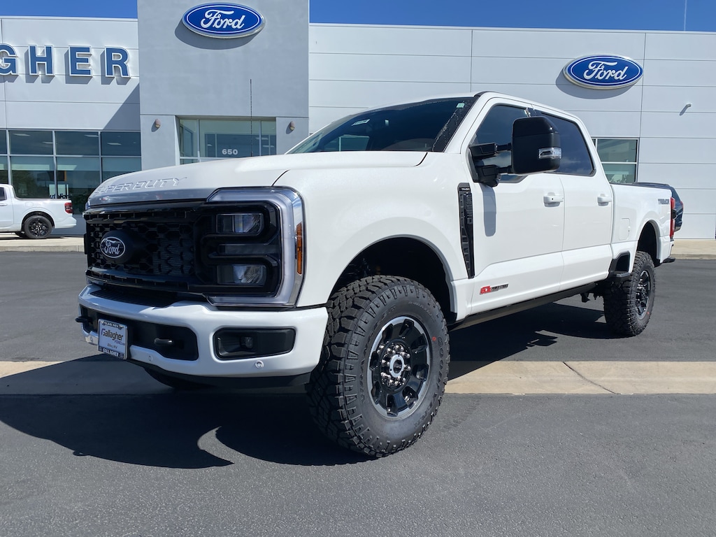 New 2027 Ford Super Duty F-250® Lariat® Truck Crew Cab