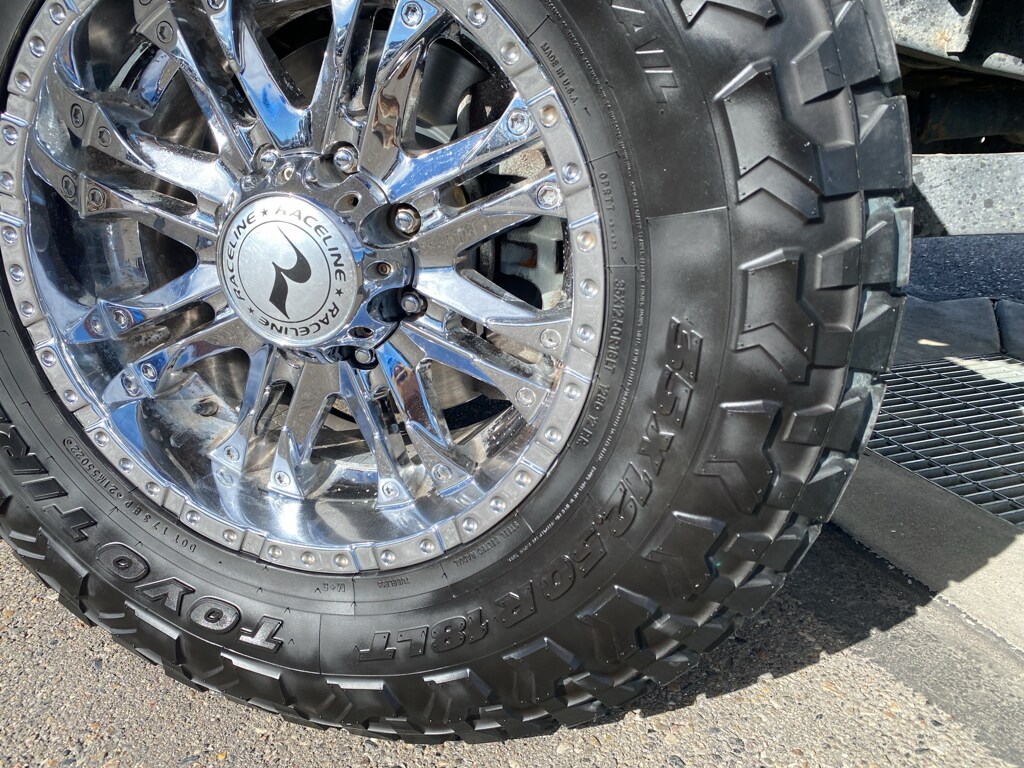 2017 Ford F-350 photo 3