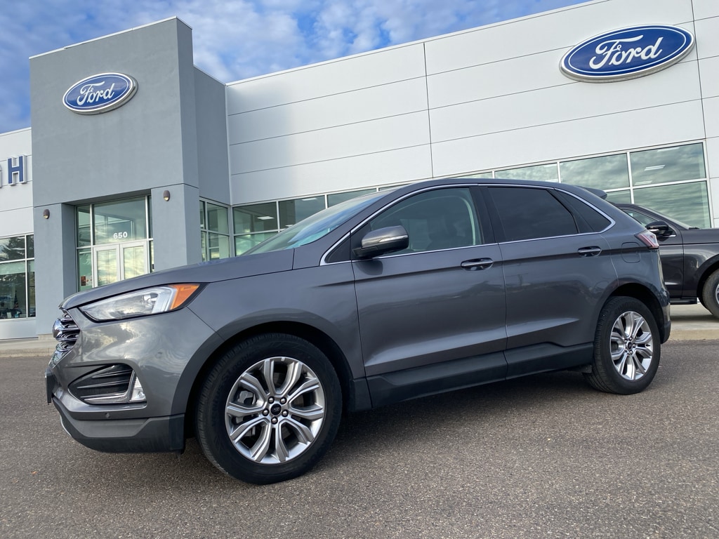 2024 Ford Edge Titanium