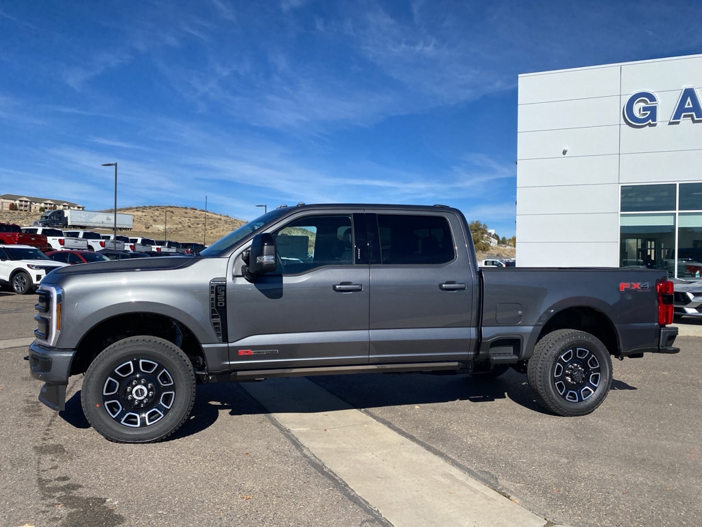2026 Ford F-350 Super Duty Platinum - Photo 31