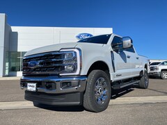 2026 Ford Super Duty F-350 Lariat Truck Crew Cab
