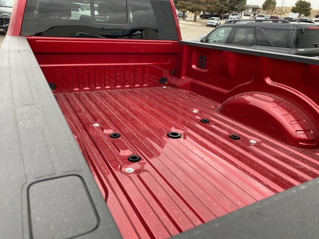 New 2026 Ford Super Duty F-350 Platinum Truck Crew Cab