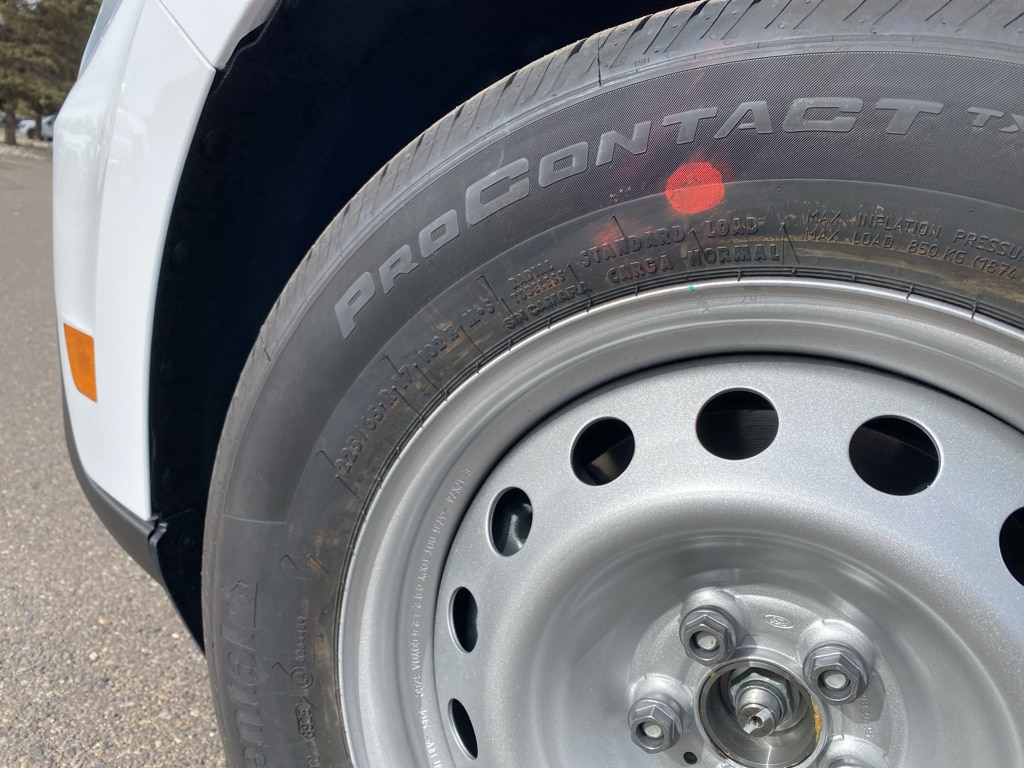 New 2025 Ford Maverick XL Truck SuperCrew