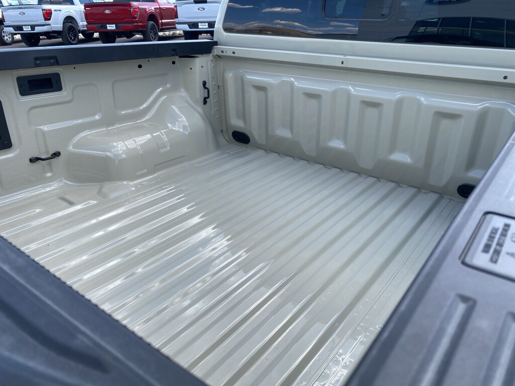 2025 Ford Ranger Lariat photo 3