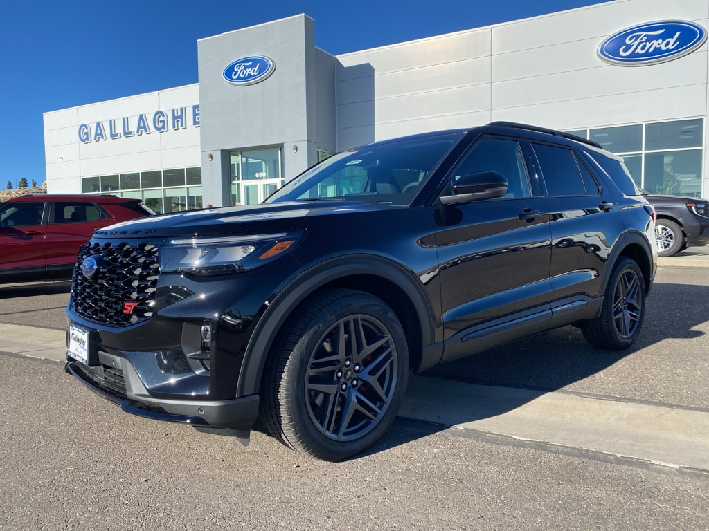 2026 Ford Explorer ST - Photo 28