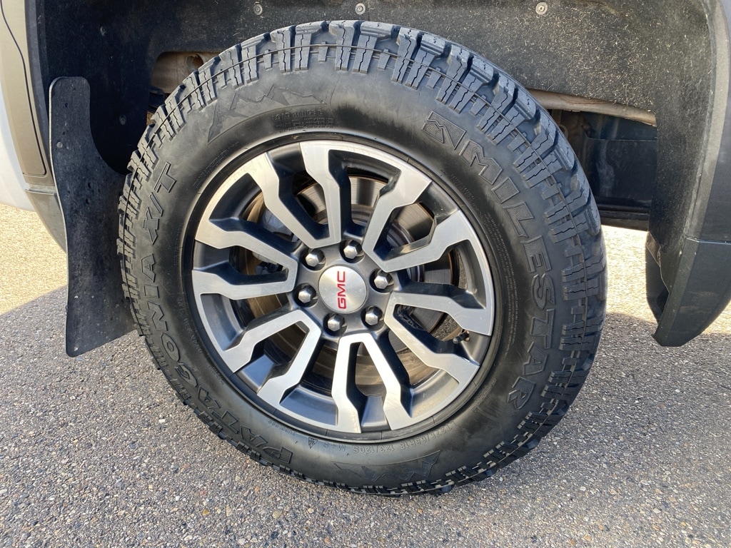 Used 2022 GMC Sierra 1500 AT4 Truck Crew Cab