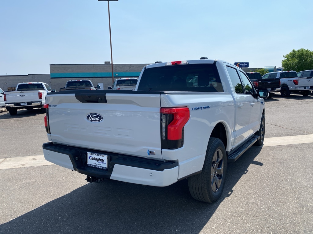 2025 Ford F-150 Lightning Flash - Photo 21
