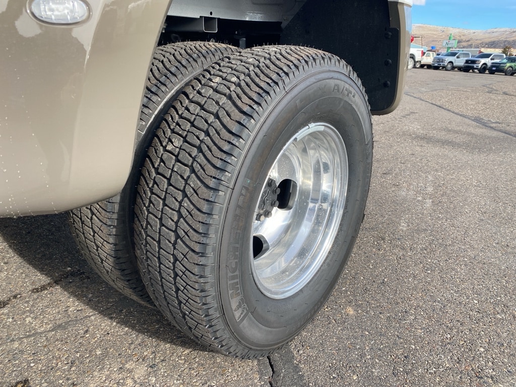 New 2026 Ford Super Duty F-350 King Ranch Truck Crew Cab