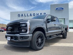 2025 Ford Super Duty F-350 XLT Truck Crew Cab