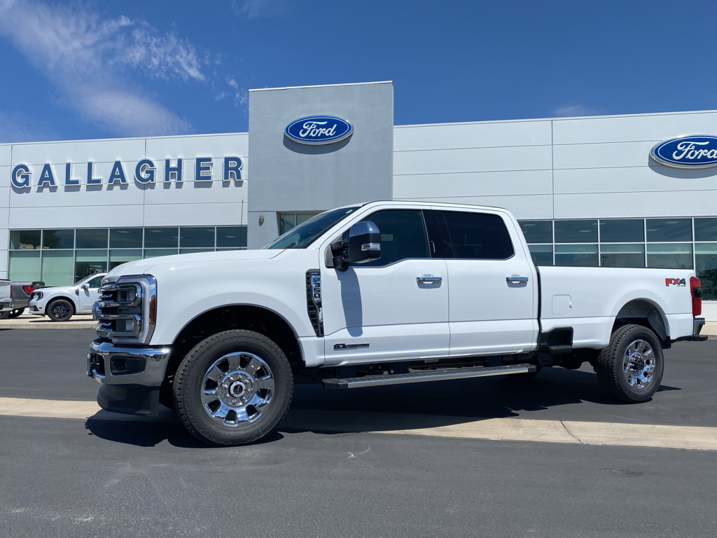 2026 Ford Super Duty F-350&reg; Lariat&reg; Truck Crew Cab