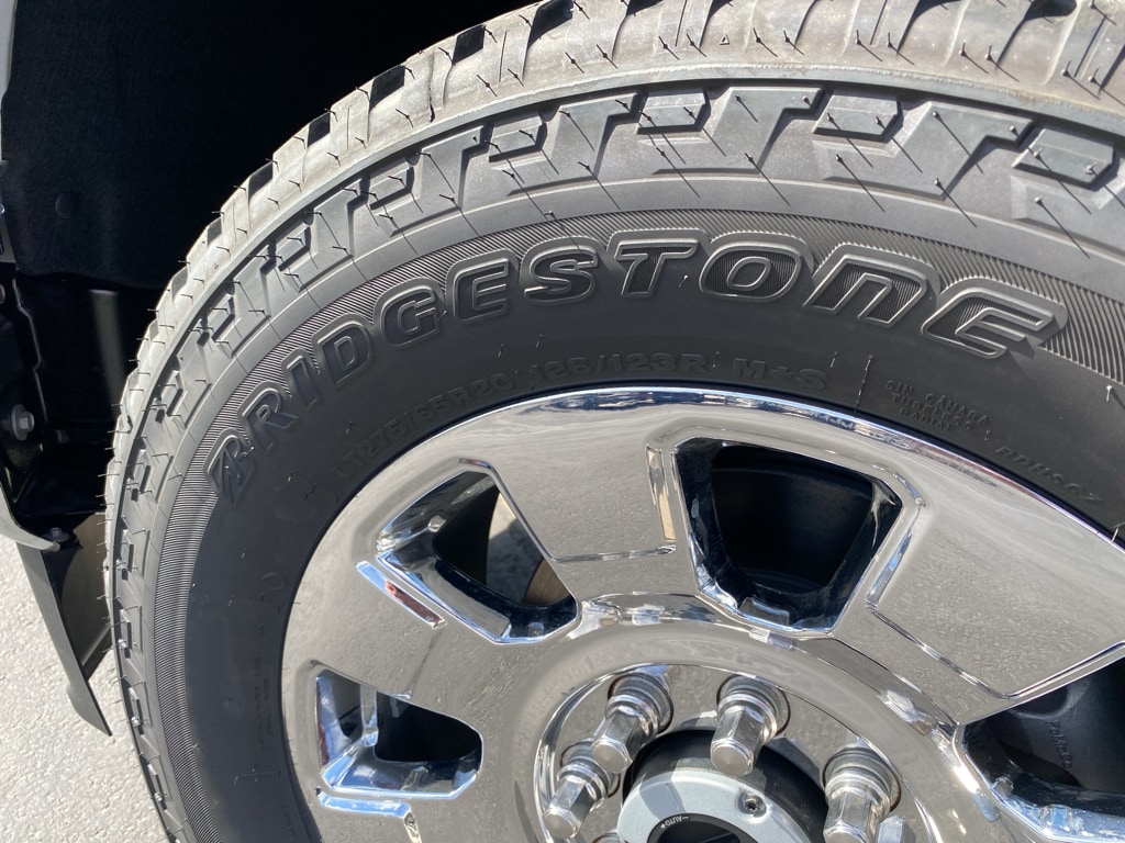 New 2026 Ford Super Duty F-350® Lariat® Truck Crew Cab