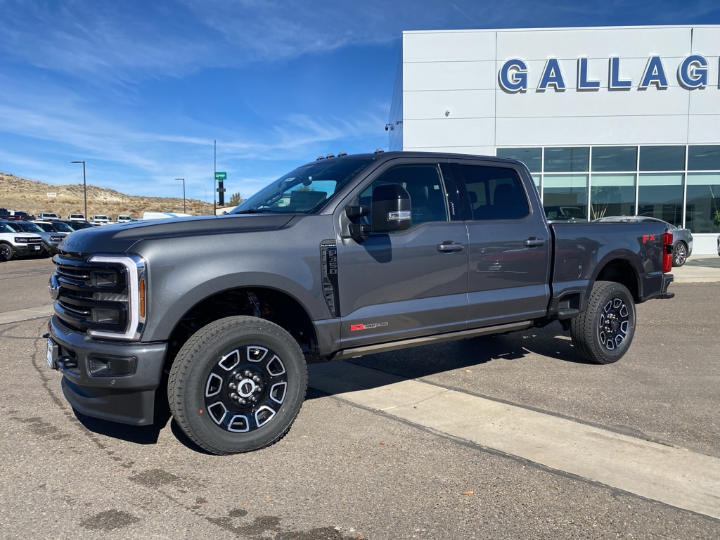 2026 Ford F-350 Super Duty Platinum - Photo 32