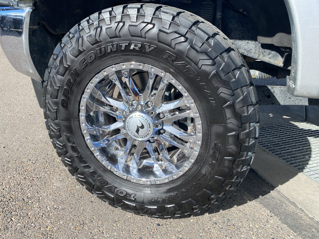 2017 Ford F-350 photo 2