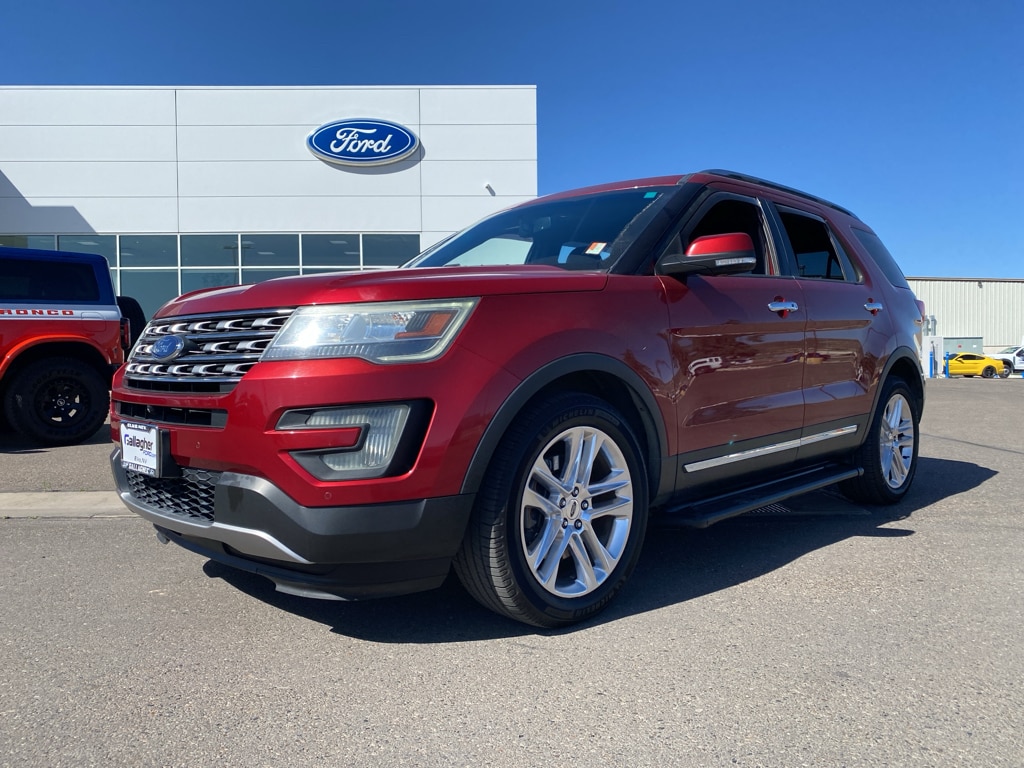2017 Ford Explorer Limited 4WD's photo