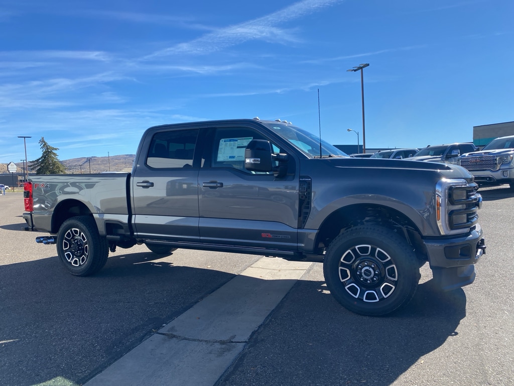 2026 Ford F-350 Super Duty Platinum - Photo 22