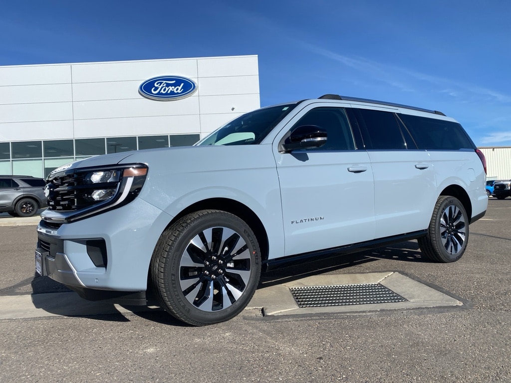 2026 Ford Expedition Platinum's photo
