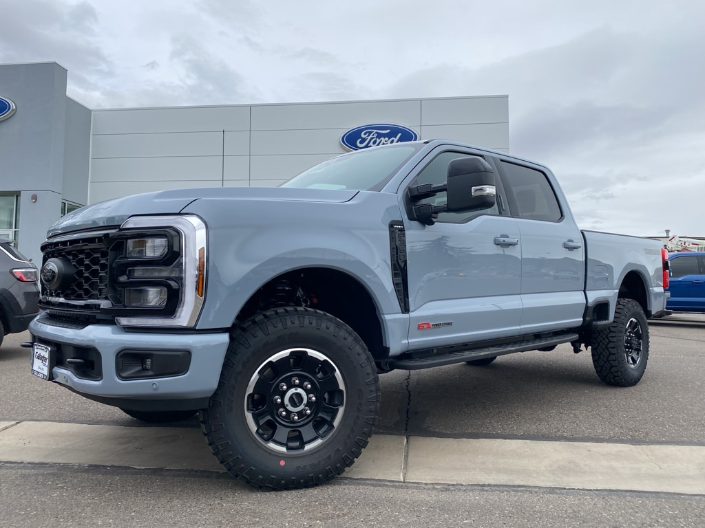 New 2026 Ford Super Duty F-350 Lariat Truck Crew Cab