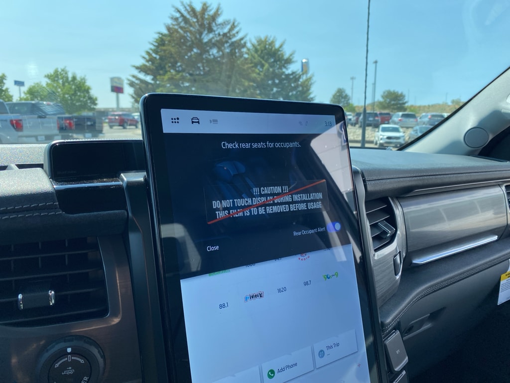 2025 Ford F-150 Lightning Flash - Photo 10