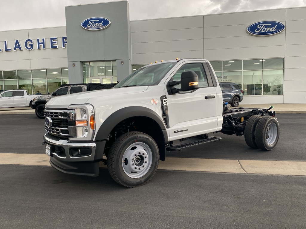 2026 Ford F-450 Super Duty Chassis Cab XL