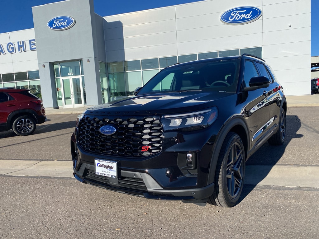 2026 Ford Explorer ST - Photo 17