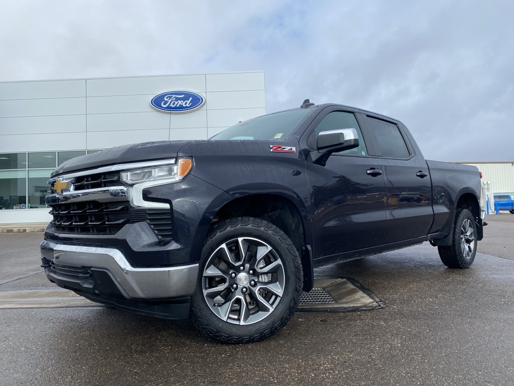 Used 2023 Chevrolet Silverado 1500 LT Truck Crew Cab