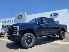 2025 Ford Super Duty F-350 Lariat Truck Crew Cab