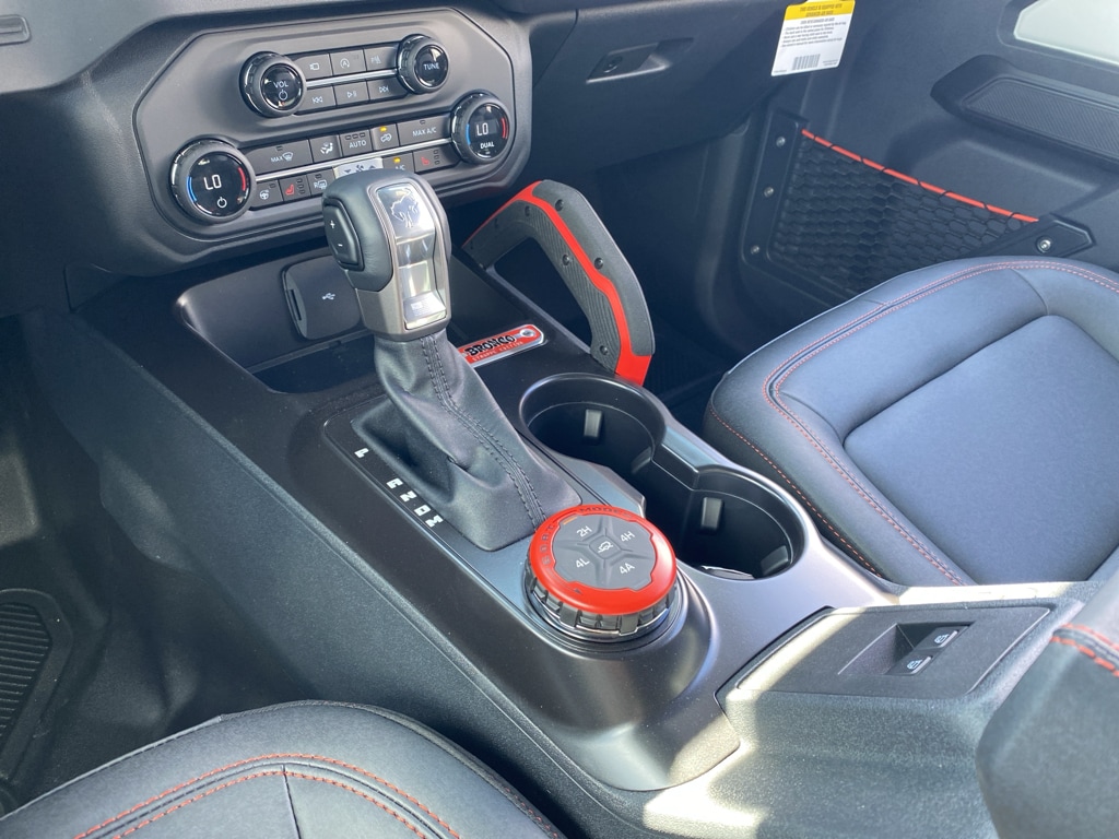2025 Ford Bronco 2-Door Stroppe - Photo 10