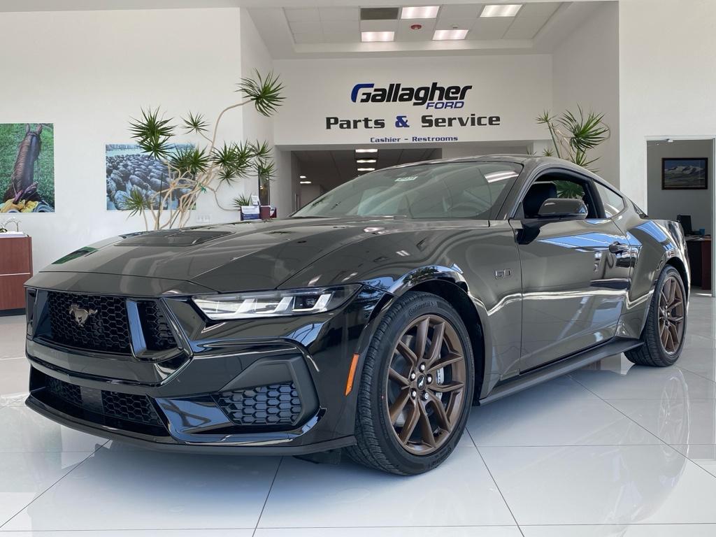 2025 Ford Mustang Coupe 