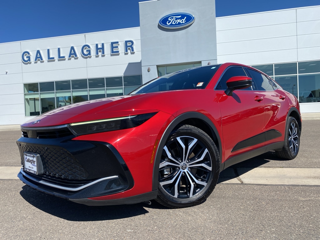 2023 Toyota Crown Limited's photo