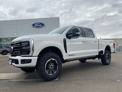 2026 Ford Super Duty F-350 Platinum Truck Crew Cab