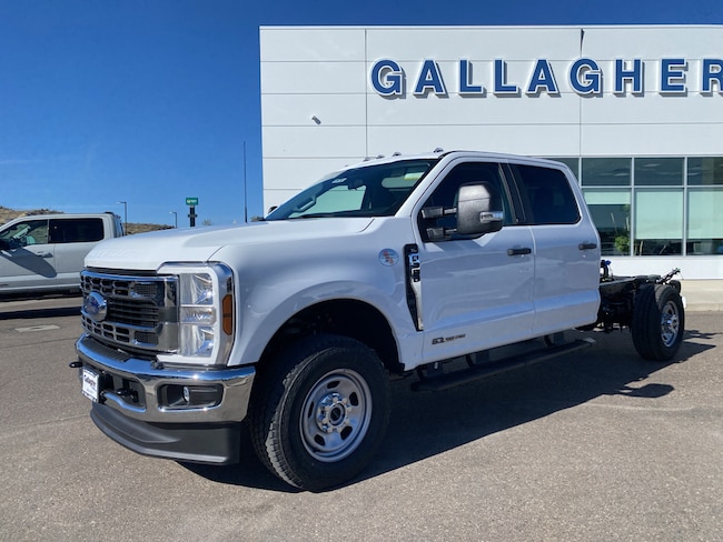 2026 Ford Chassis Cab F-350&reg; XL Truck Crew Cab