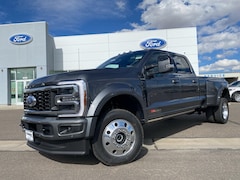 2026 Ford Super Duty F-450 Platinum Truck Crew Cab