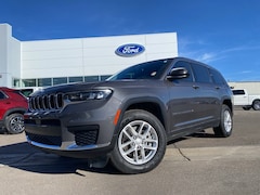 2023 Jeep Grand Cherokee Laredo / Altitude SUV