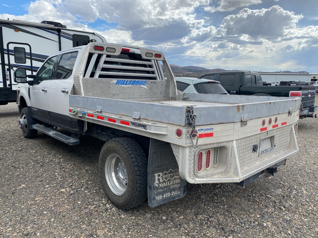 2017 Ford F-350 Truck Crew Cab 
