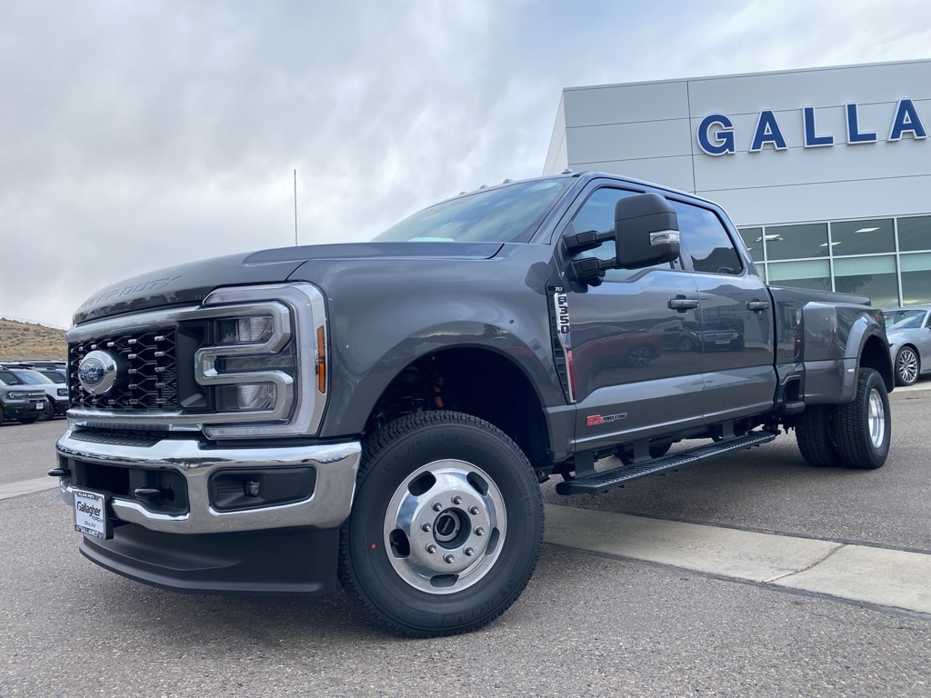 2026 Ford F-350 Super Duty XLT's photo